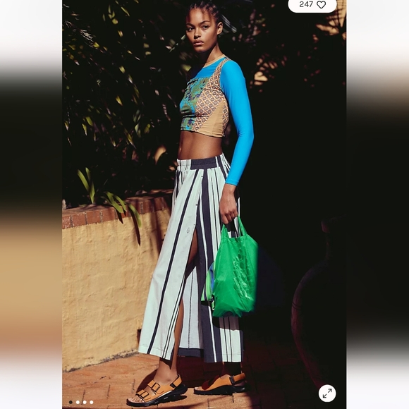 🌟 NWT 🌟 Free People Hot Shot Printed Wide Leg Slit Pants - Picture 3 of 4